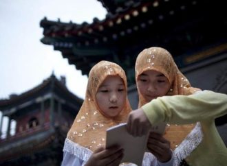 China pledges to protect freedom of religious belief