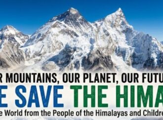 हिमाल पघ्लिँदैछ, बस्ती बग्दैछन् – जलवायु संकटको प्रत्यक्ष मारमा नेपाल